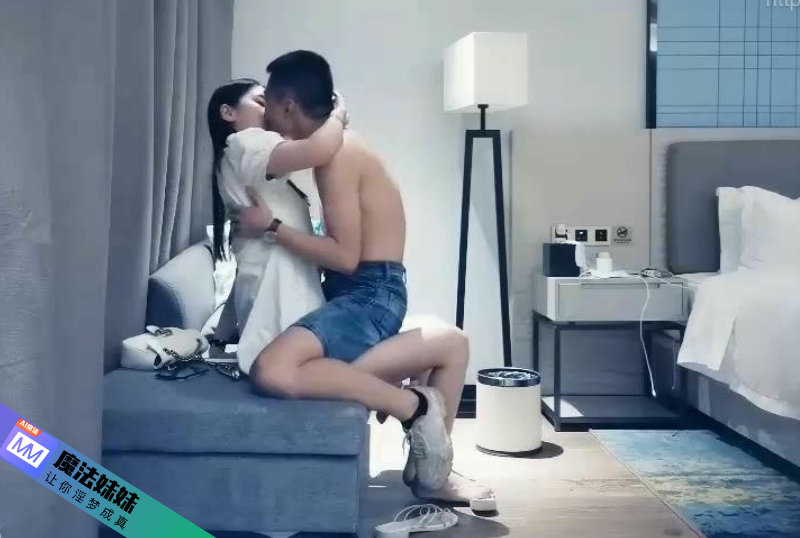 全国探花 - 約了個白衣苗條妹子TP啪啪，沙發舌吻互摸69口交抽插猛操，呻吟嬌喘非常誘人-第1张图片-91黑料网